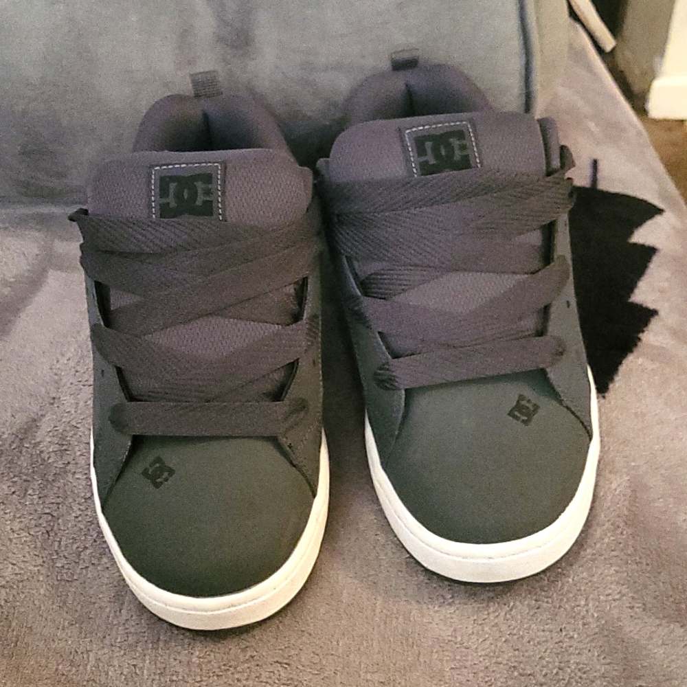 DC SHOE